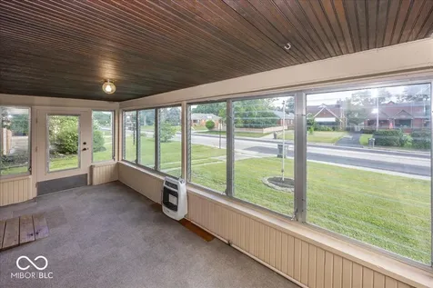 5325 E 10th Street Indianapolis IN 46219
