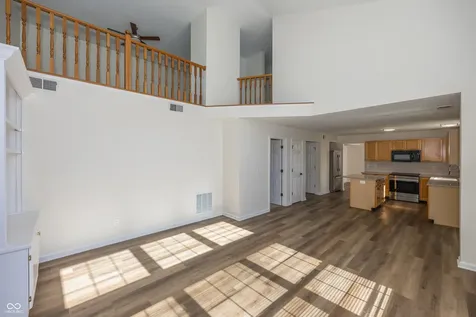 1225 Dale Hollow Drive Indianapolis IN 46229