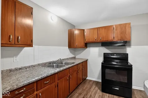 7229 E 34th Place Indianapolis IN 46226