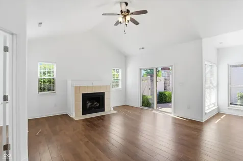 13905 Rue Royale Lane Mccordsville IN 46055