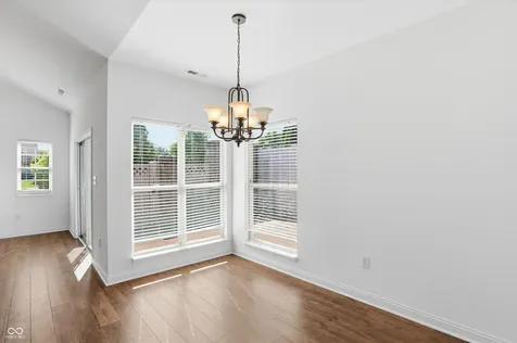13905 Rue Royale Lane Mccordsville IN 46055