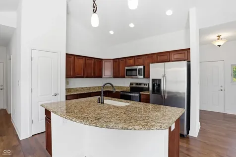 13905 Rue Royale Lane Mccordsville IN 46055