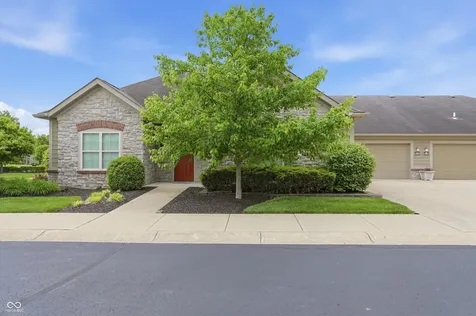 13905 Rue Royale Lane Mccordsville IN 46055