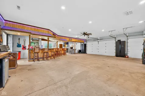 6861 S Nineveh Road Trafalgar IN 46181