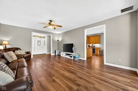6861 S Nineveh Road Trafalgar IN 46181