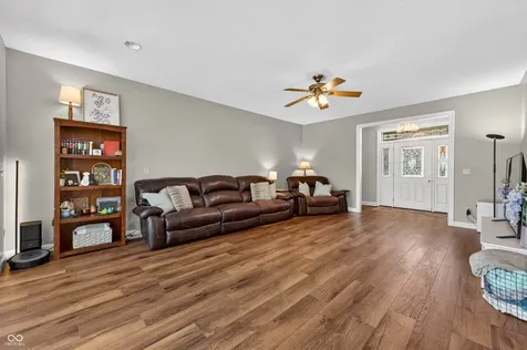 6861 S Nineveh Road Trafalgar IN 46181