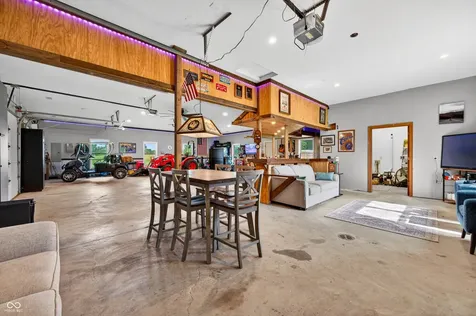 6861 S Nineveh Road Trafalgar IN 46181