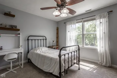 1546 E Osprey Drive Greenfield IN 46140