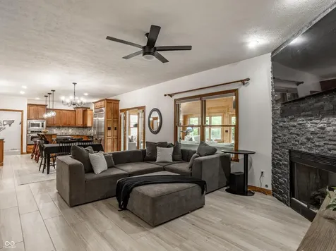 1546 E Osprey Drive Greenfield IN 46140