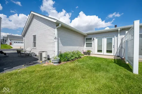 112 Longcastle Drive Greencastle IN 46135