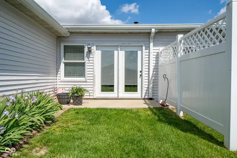 112 Longcastle Drive Greencastle IN 46135