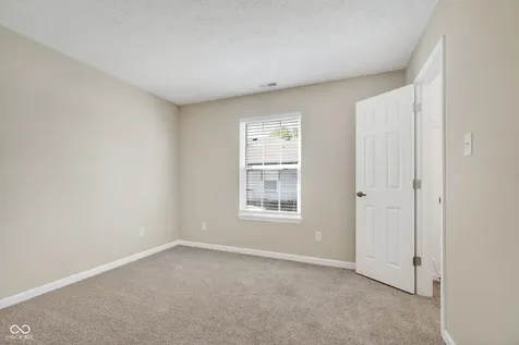 4332 Churchman Court Indianapolis IN 46237