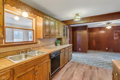 1670 W Old Waynetown Road Crawfordsville IN 47933