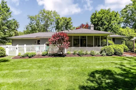 1675 E 81st Street Indianapolis IN 46240