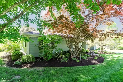 1675 E 81st Street Indianapolis IN 46240