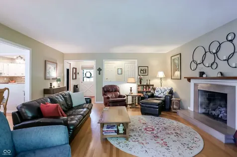 1675 E 81st Street Indianapolis IN 46240