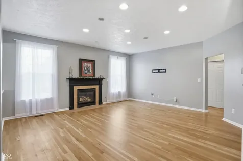 4499 Diamond Ridge Greenwood IN 46143