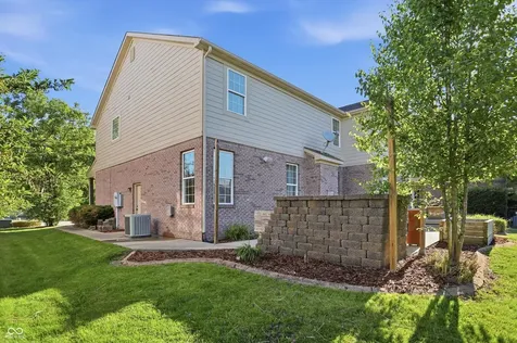 4499 Diamond Ridge Greenwood IN 46143