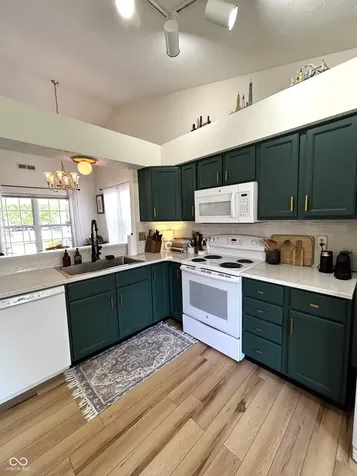 7335 Brackenwood Circle S Indianapolis IN 46260