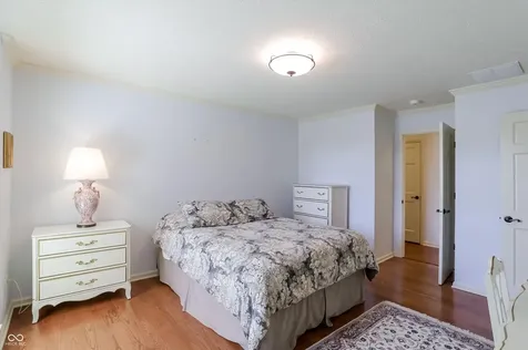 9543 Cedar Springs Drive Indianapolis IN 46260