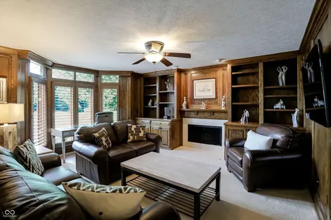 9543 Cedar Springs Drive Indianapolis IN 46260
