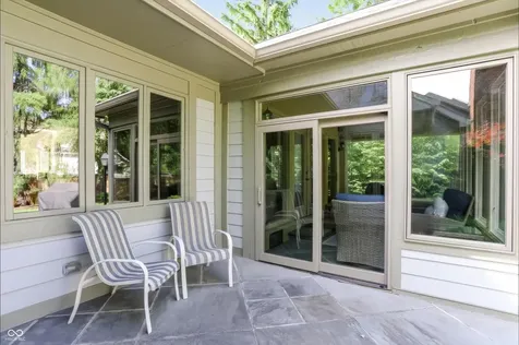 9543 Cedar Springs Drive Indianapolis IN 46260