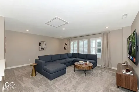 19366 Mcbee Avenue Westfield IN 46074