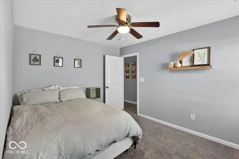 275 Longleaf Lane Greenfield IN 46140