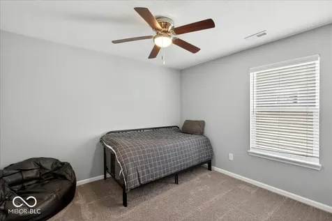 275 Longleaf Lane Greenfield IN 46140