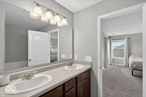 275 Longleaf Lane Greenfield IN 46140