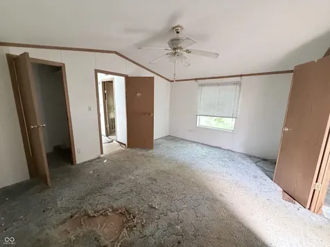 3334 W Harris Drive West Terre Haute IN 47885