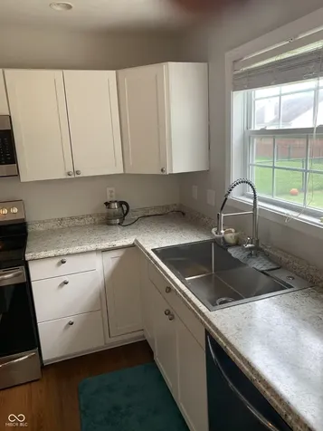 1601 Creekside Drive Brownsburg IN 46112