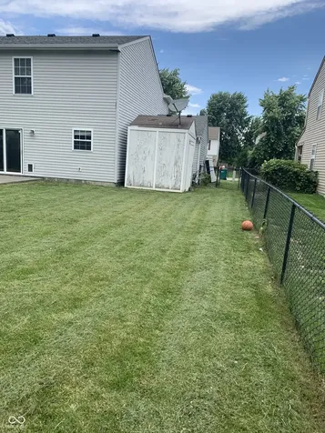 1601 Creekside Drive Brownsburg IN 46112