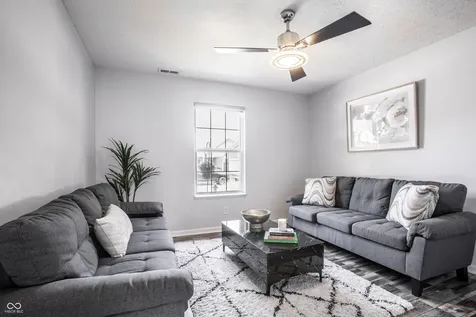 1043 Lichfield Lane Westfield IN 46074