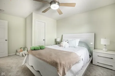 1043 Lichfield Lane Westfield IN 46074