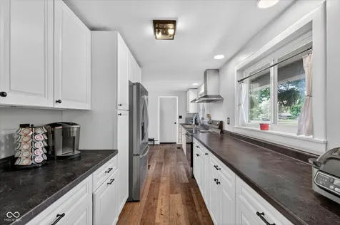 3513 Circle Boulevard Indianapolis IN 46220