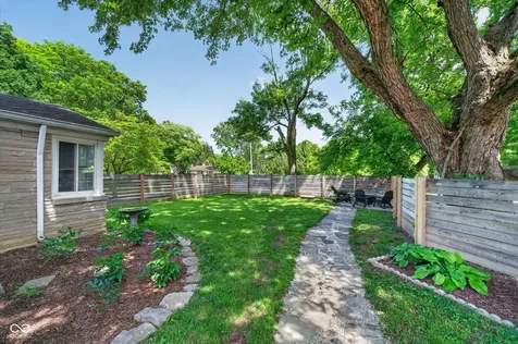3513 Circle Boulevard Indianapolis IN 46220