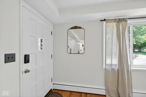 3513 Circle Boulevard Indianapolis IN 46220