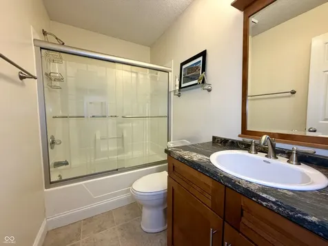 9545 S Harbour Pointe Drive Bloomington IN 47401