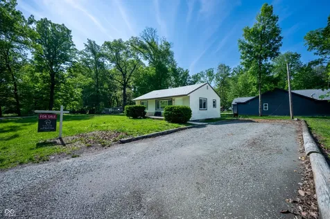 2809 Taxus Street Anderson IN 46011