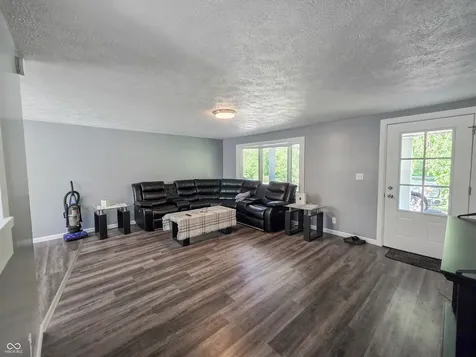 14534 W 900 N Jasonville IN 47438