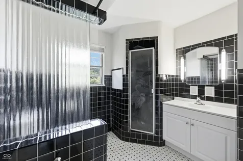 4701 Kessler Boulevard East Drive Indianapolis IN 46220