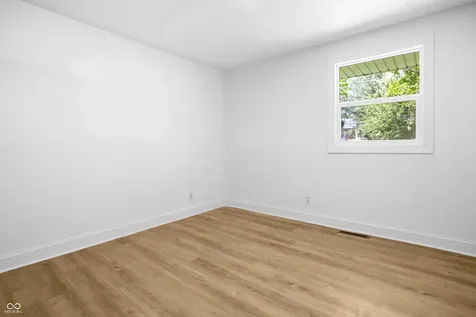 5961 N 200 W Columbus IN 47201