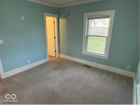 5682 S 800 W Tipton IN 46072