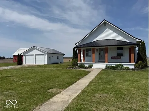 5682 S 800 W Tipton IN 46072