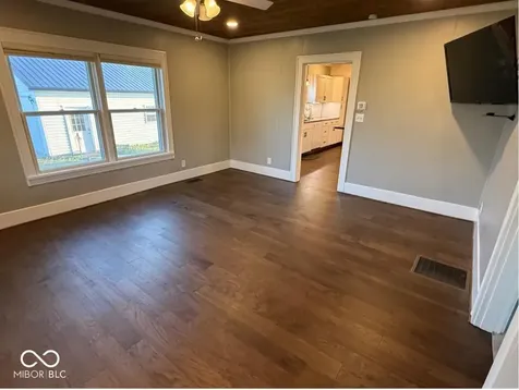 5682 S 800 W Tipton IN 46072