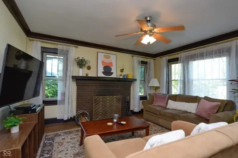 4132 Bowman Avenue Indianapolis IN 46227