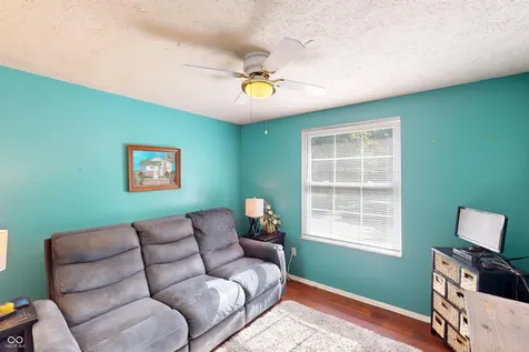 7508 Gordon Way Indianapolis IN 46237