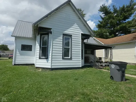 528 W 5th Street Seymour IN 47274