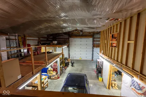 9888 Chestnut Lane Indianapolis IN 46239